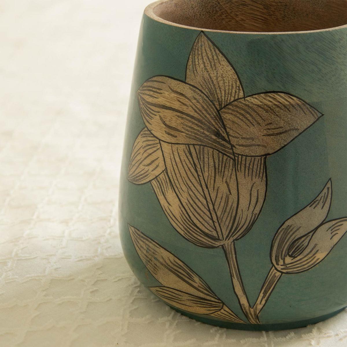 Iris cutlery holder