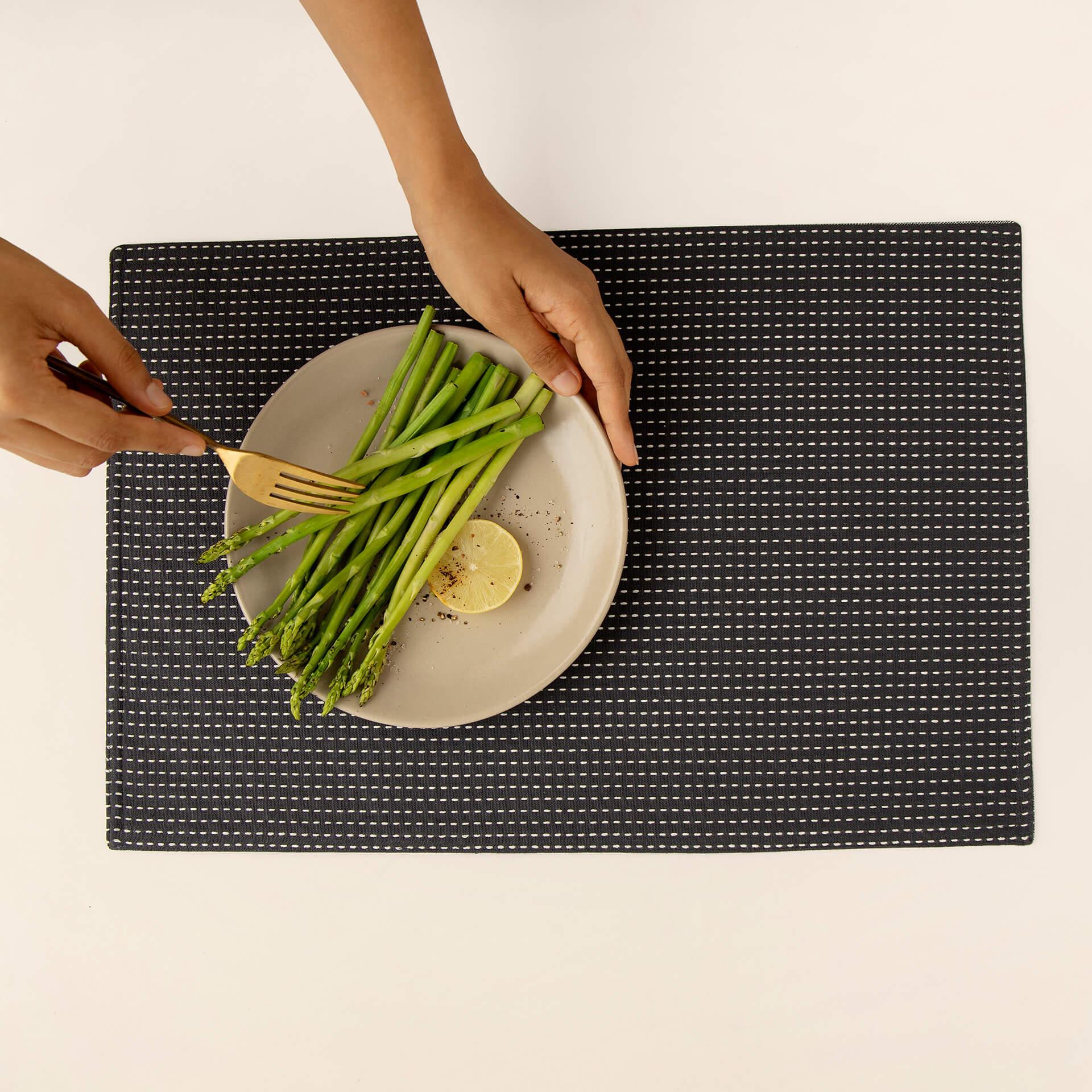 Pinstriped 100% Cotton Placemat Set of 6 (Charcoal Grey)