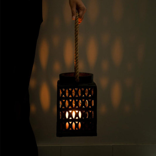 Jharoka Lantern- Black - ellementry