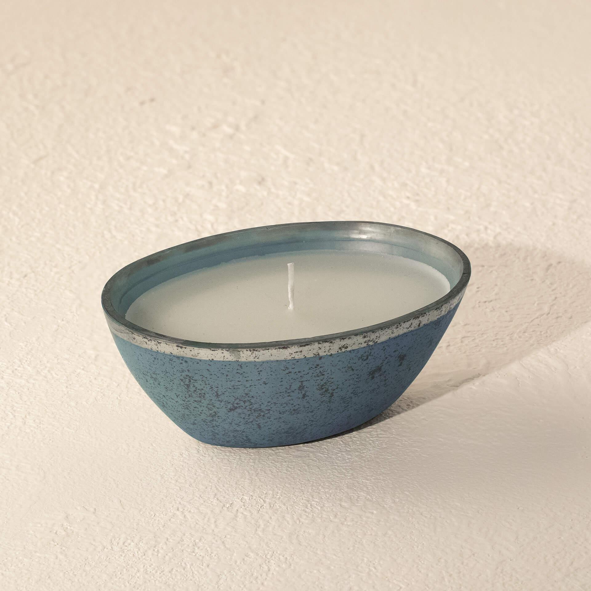 Tinsel Blue Wax Filled Glass Bowl