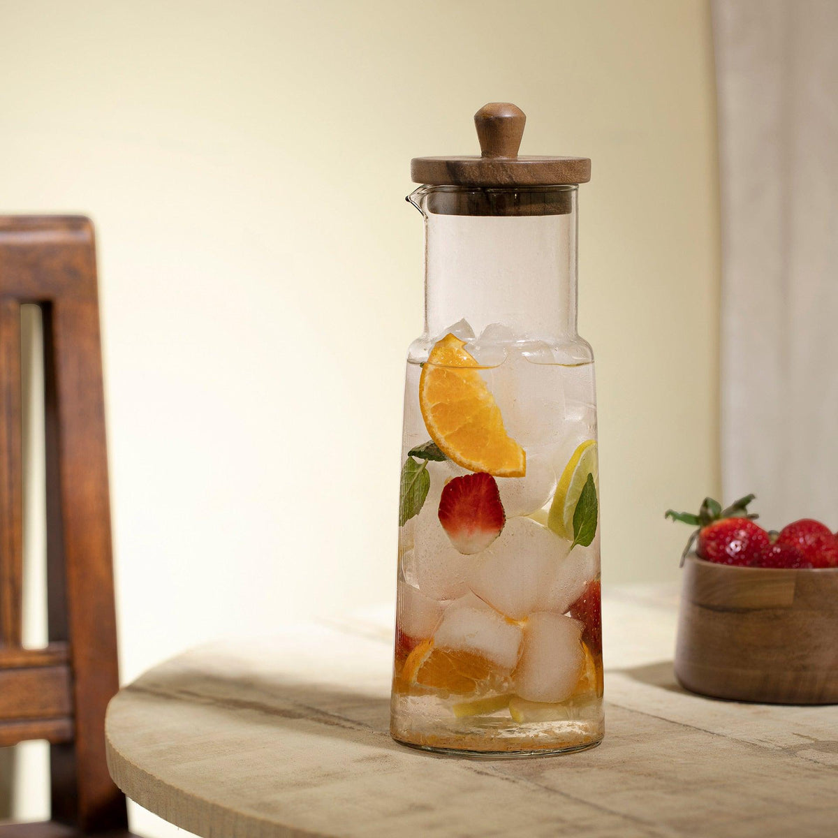 Fryst Glass Carafe with Wooden Lid - ellementry
