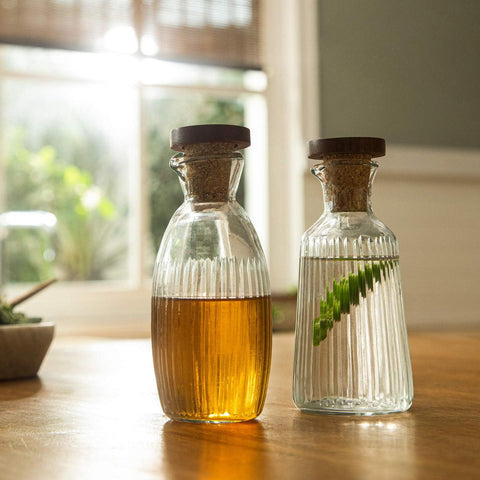 Eva oil & Vinegar glass bottle - ellementry