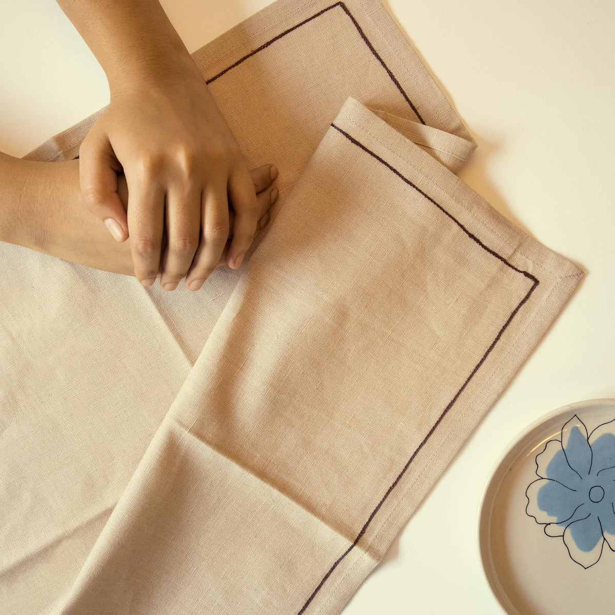Natural Linen Napkin Set of 6 - ellementry