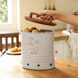 Canny potato storage barrel with wooden lid - ellementry