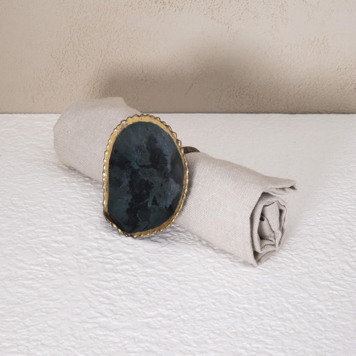 inky round metal napkin ring - ellementry