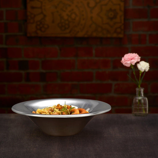 Glossy Silver Metal Serving Bowl - ellementry