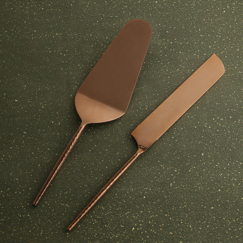 Norah rose gold hammered handle cake server set of 2 - ellementry