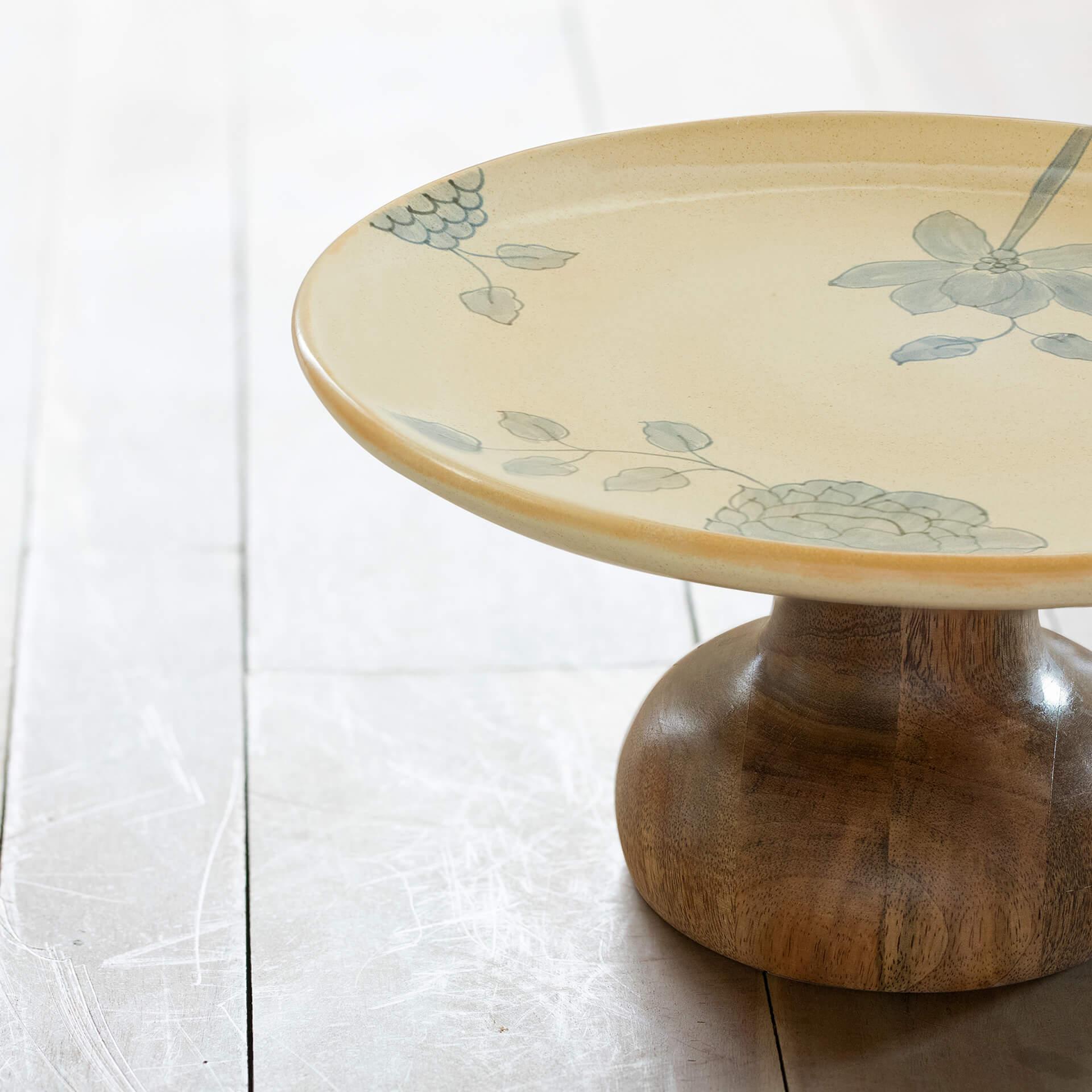 Fiore Ceramic Cake Stand with Wooden Base