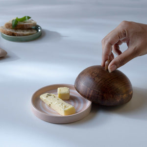 Ceramic Butter Dish Stripes W/Wdn Lid Blush