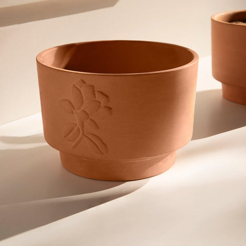 Teravak Embossed Planter (Short) - ellementry