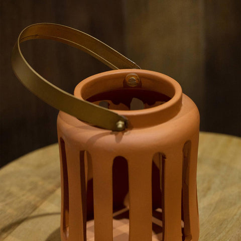 Lupa Terracotta Round Lantern W/Metal Handle - Large - ellementry