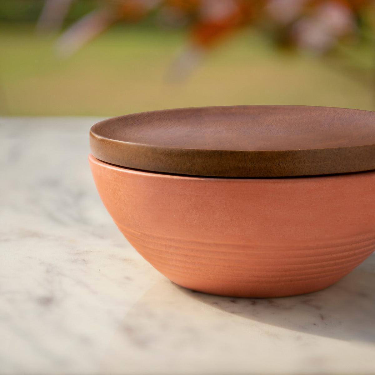 Sienna Terracotta Bowl with Lid