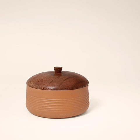 terracotta curd setter with wooden lid- small - ellementry