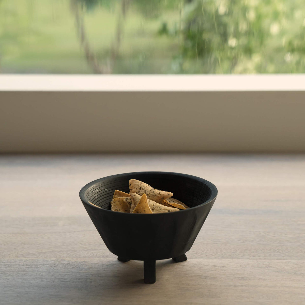 black tribal mango wooden bowl with stand- medium - ellementry