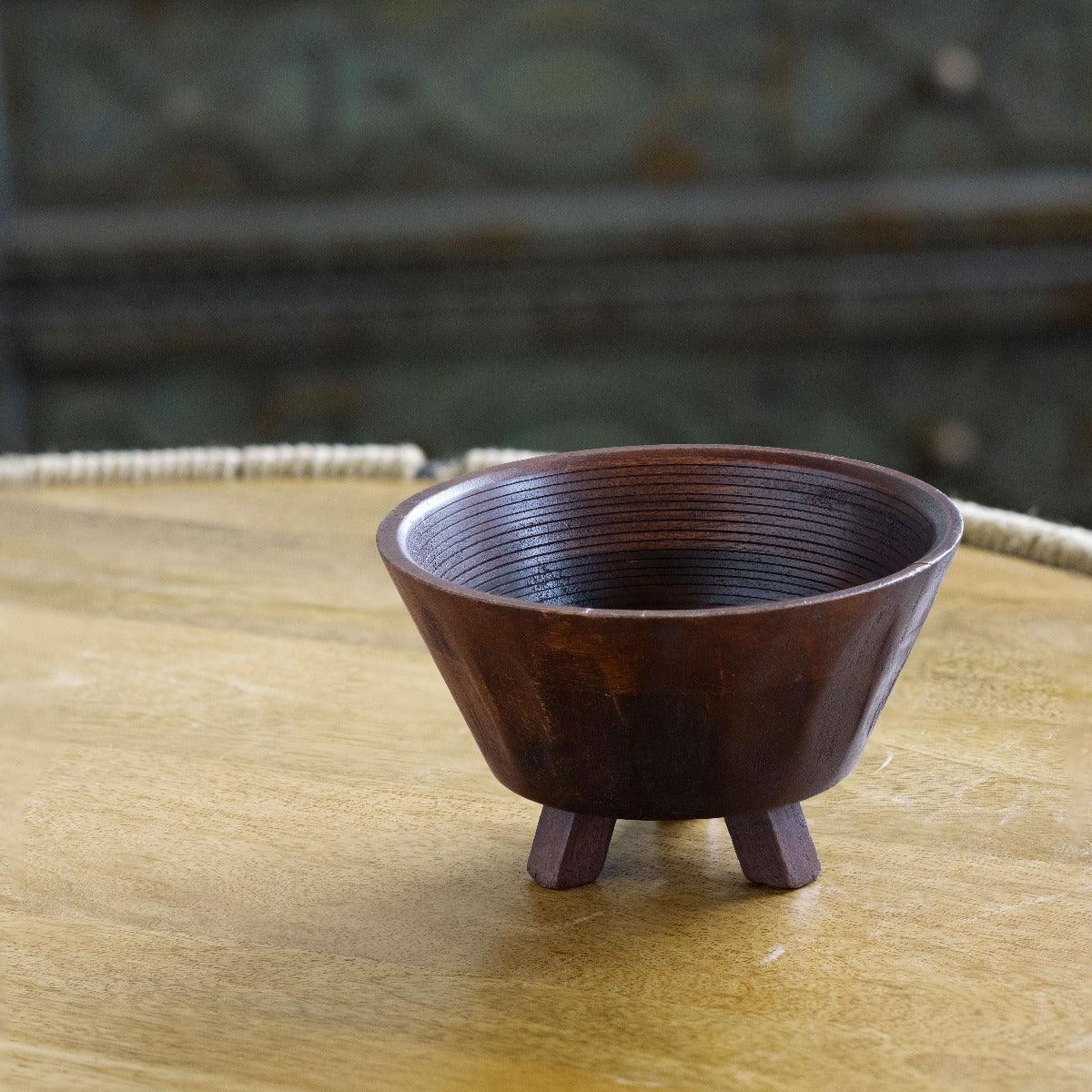 tribal mango wood bowl with stand medium brown