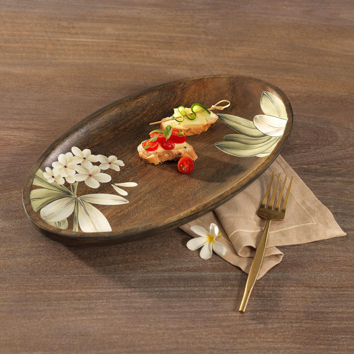Frangipani Oval Wooden Platter(Large) - ellementry
