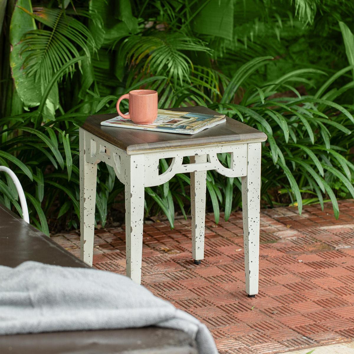 Farmhouse flair ready-to-assemble stool