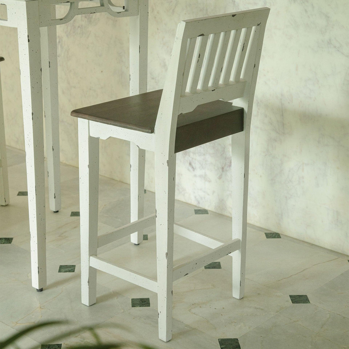 Farmhouse flair ready-to-assemble bar chair - ellementry