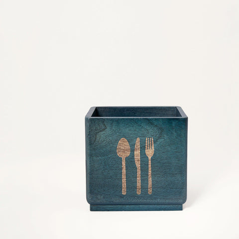 blue wood utensil holder - ellementry