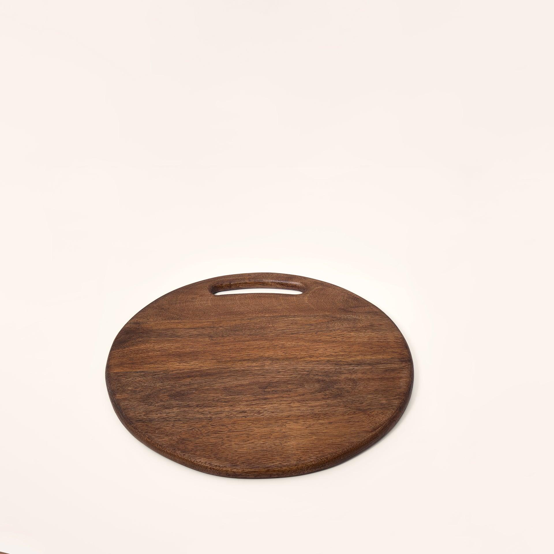 wooden chopping board round lrg brown