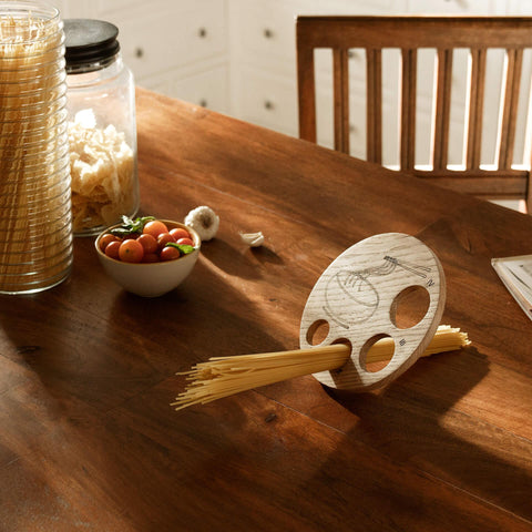 Round Oak Pasta Measure with 4 Portion - ellementry