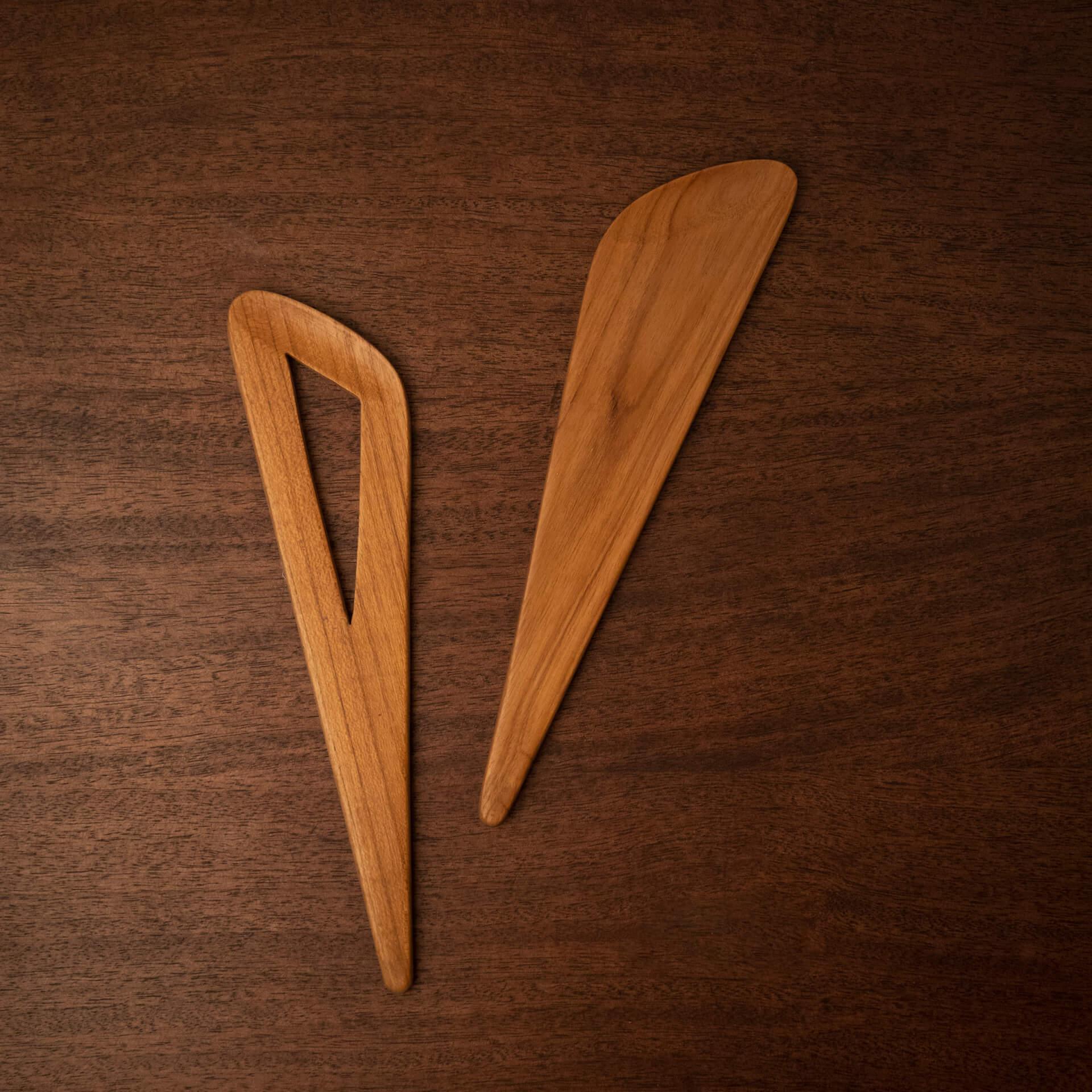 teak salad pickers (set of 2)